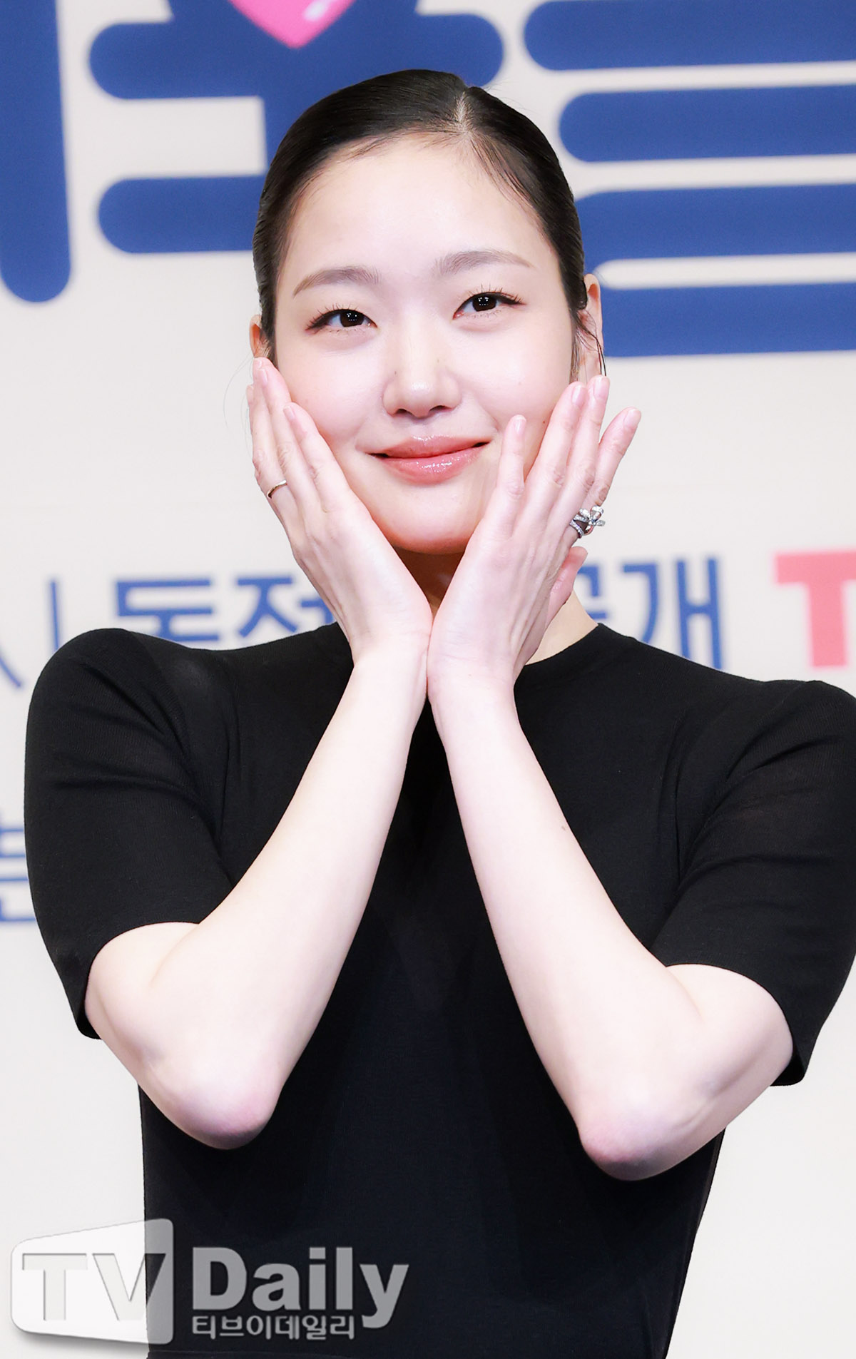 ƼºêÀ̵¥Àϸ® Æ÷Åä