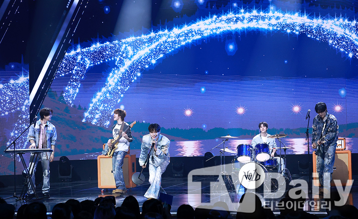 ƼºêÀ̵¥Àϸ® Æ÷Åä