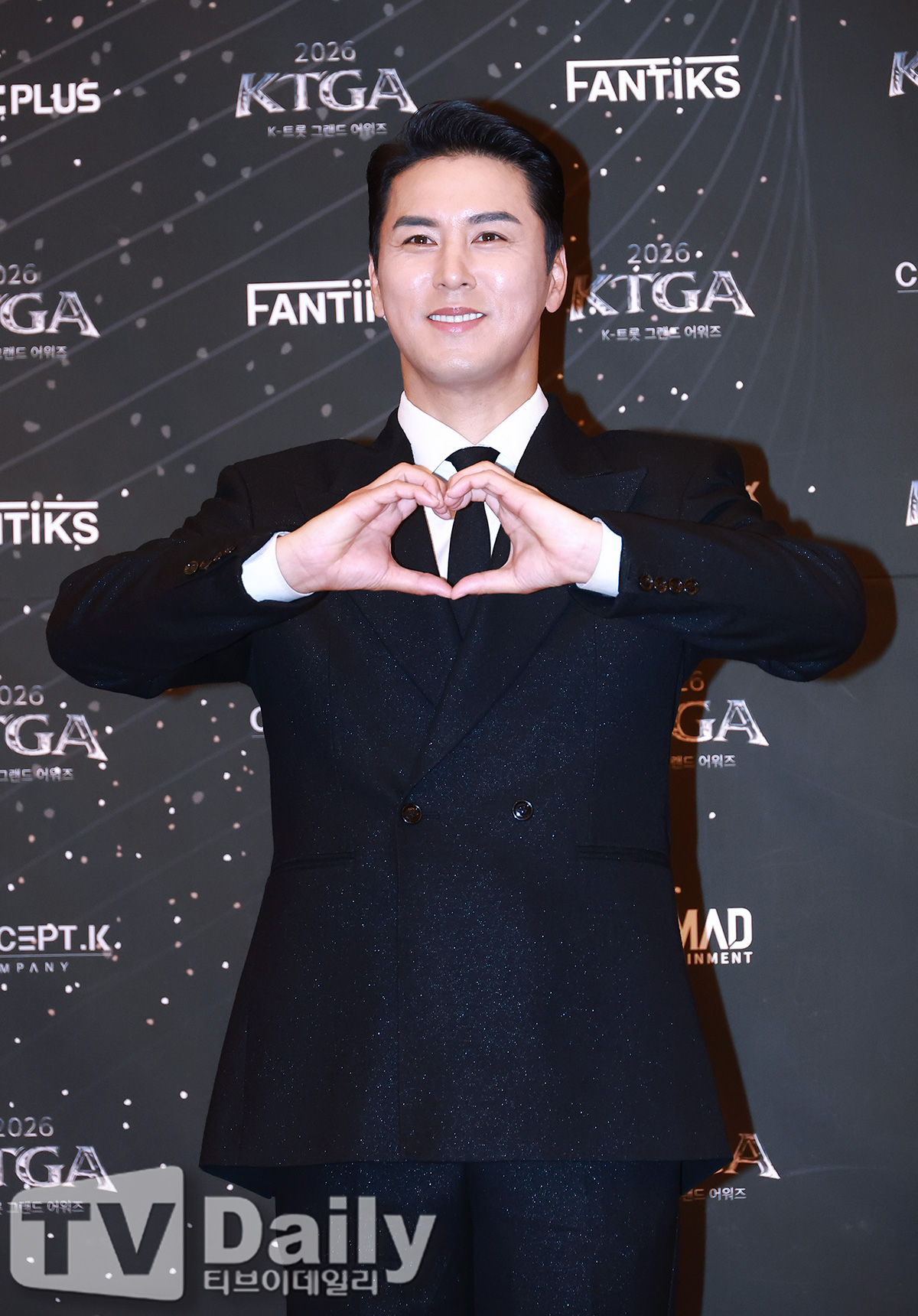 ƼºêÀ̵¥Àϸ® Æ÷Åä