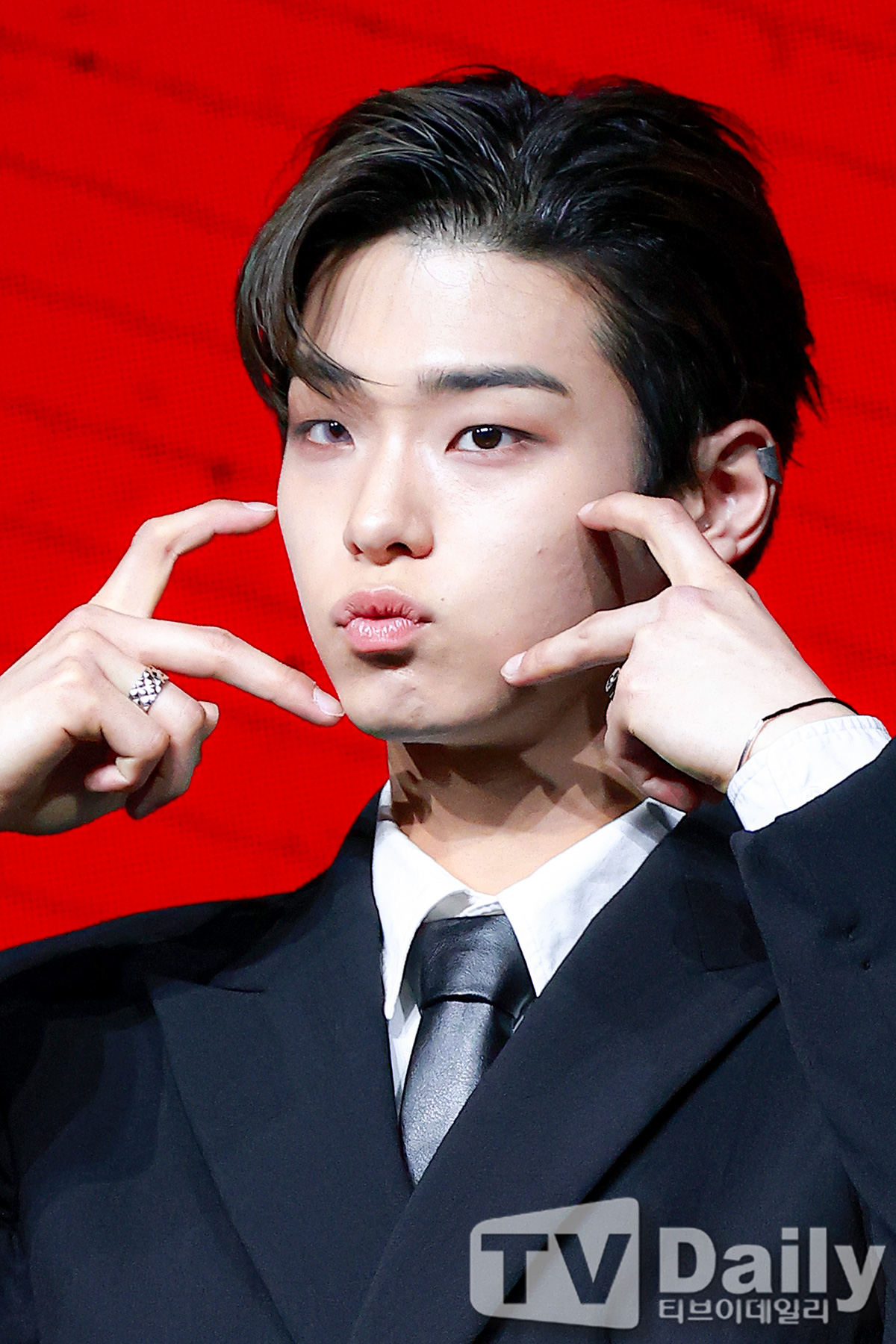 Ƽ���̵��ϸ� ����