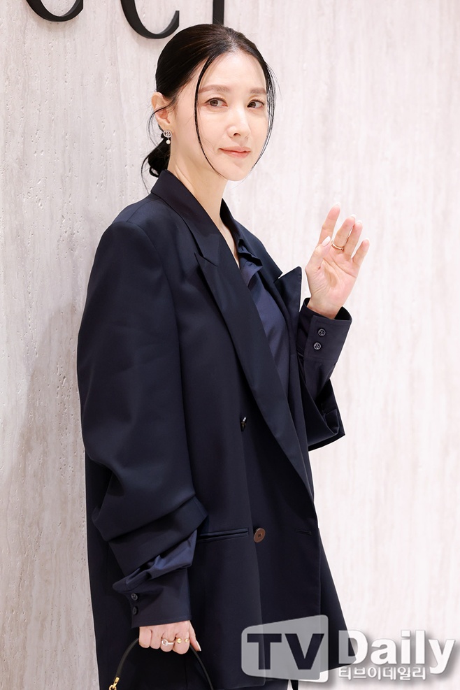 배우 이영애