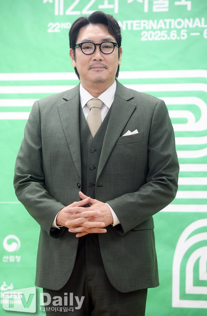 조진웅